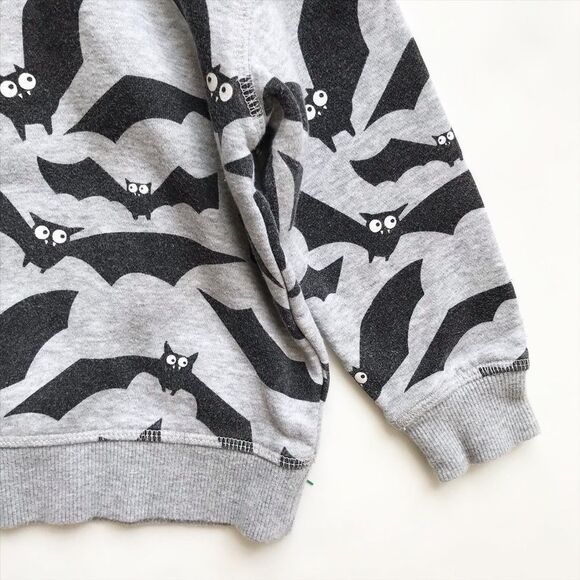 H&M bat print hooded sweatshirt VGUC 1.5-2Y - Picture 3 of 6